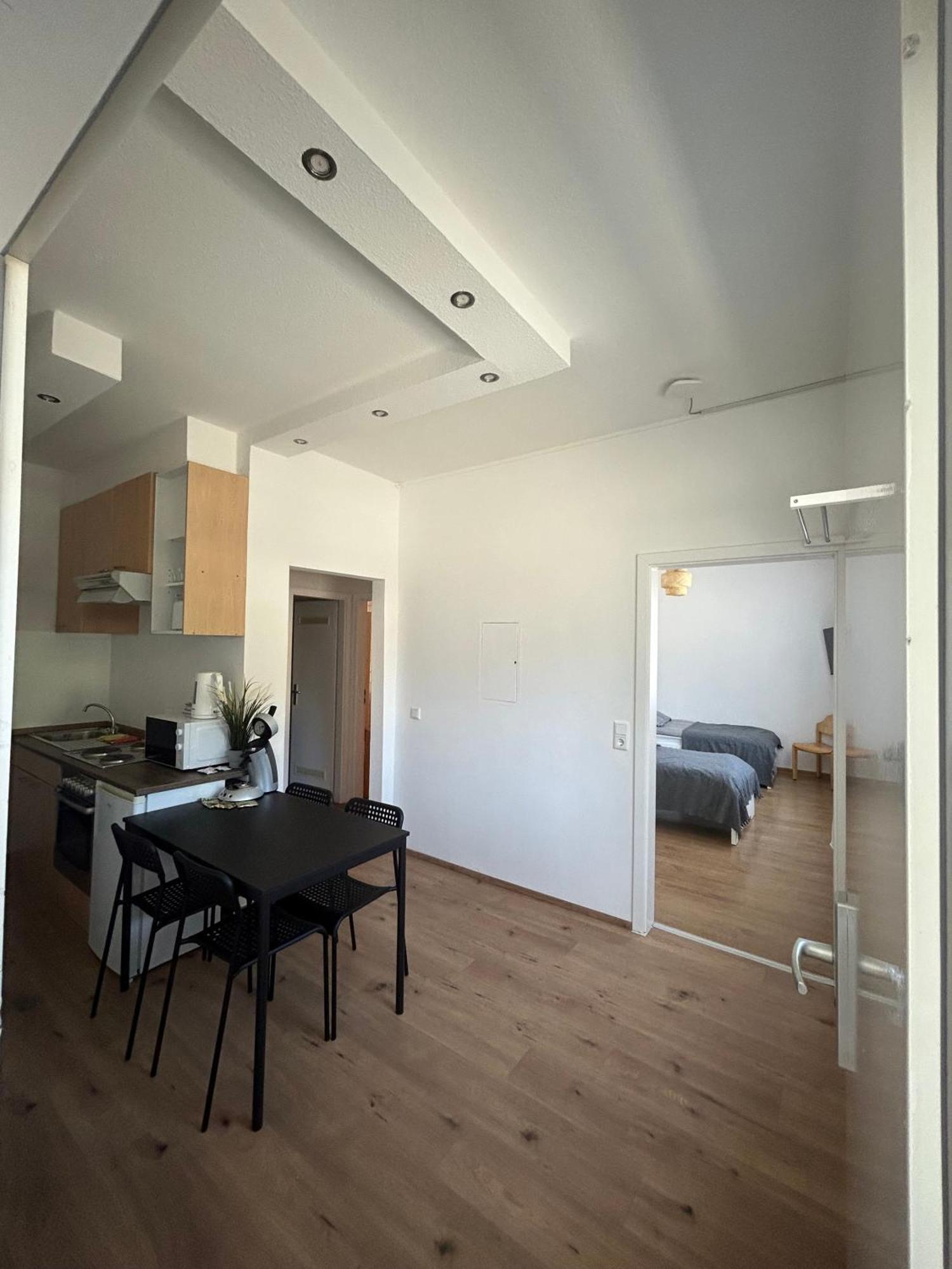 Gemuetliche Ferienwohnung - Voll Ausgestattet, Zentral Aber Ruhig ! Wuppertal Esterno foto