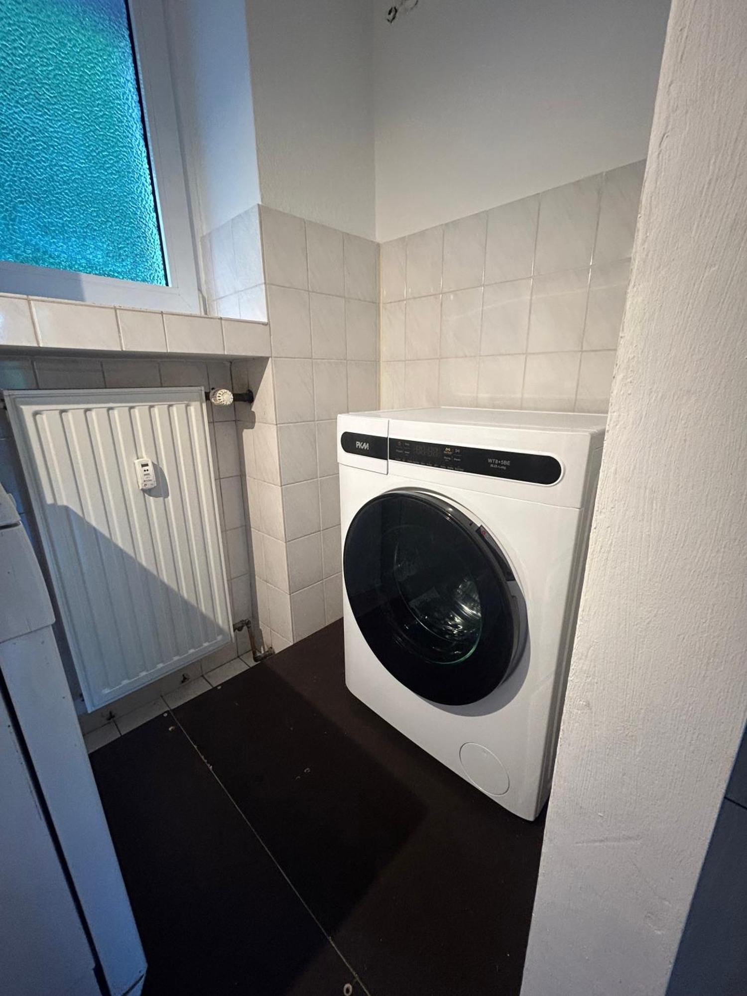 Gemuetliche Ferienwohnung - Voll Ausgestattet, Zentral Aber Ruhig ! Wuppertal Esterno foto